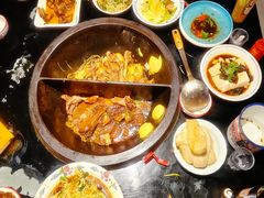 -鱼窝棚柴火铁锅炖(富山屯店)