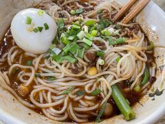 -沉香牛肉面