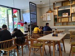 -镇南锅盖面馆(解放路店)