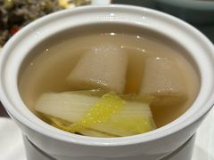竹荪羊肚菌菜心汤-北平楼·烤鸭·北京菜(牡丹园店)
