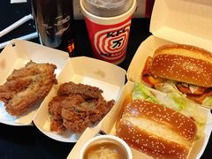 -肯德基(杭州和平饭店)