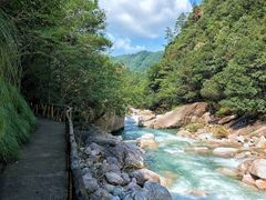 -鄣山大峡谷