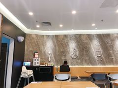 大堂-龙治汉堡(中华城店)