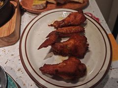 蜜汁迷迭香烤鸡翅-CRAZYONES西班牙海鲜饭(上海美罗城店)