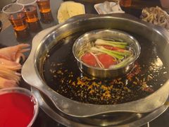 -邓莽子老火锅(中兴路总店)