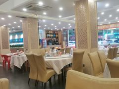 -粤盛海鲜平价店(洛溪食街店)