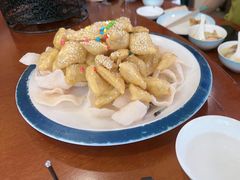 -鹤鸣嘉印象饭店(东市场小区店)