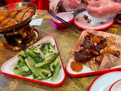 -老闵田螺馆·南昌特色小炒(梦时代店)