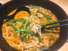 云南小锅米线-云味馆过桥米线(皇庭广场店)