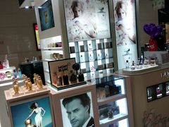 -上海世茂广场(南京东路店)