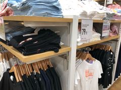 -优衣库(广州恒宝广场店)