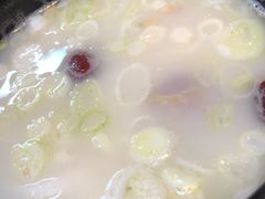 -益百岁牛尾汤(香山路店)