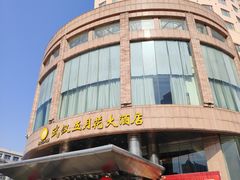 -武汉五月花大酒店(武昌火车站中南路地铁站店)