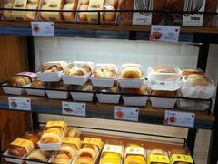 面包甜点陈列柜-欧文西点(港隆广场店)