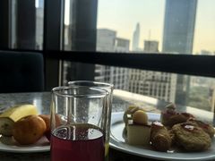 -华强广场酒店-椰香高空自助餐厅