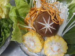 -云荷里·蒸汽石锅鱼·云南菜(中发百旺店)