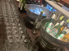 -鲜艳西餐厅(衡山路十二号华邑店)