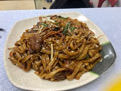 干炒牛河-天宝食坊·啫啫煲大排档(西华路店)