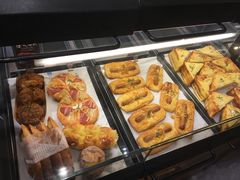 -皇冠幸福里动物奶油生日蛋糕(中山大道二中店)