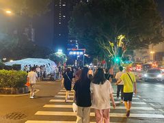 -公园前(地铁站)