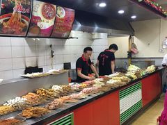 自助取餐区-屈礼洪