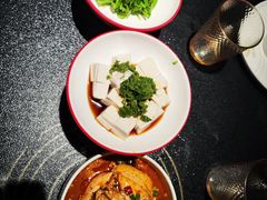 -辣尚瘾·烤鱼·新川菜(牡丹园直营店)
