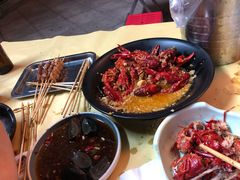 金牌蒜香小龙虾-小田油焖小龙虾(双井店)