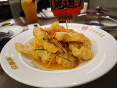 -锅飘飘·东北铁锅炖(雨花客厅店)