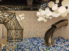 -涨巢·潮玩水疗局