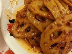 -堂瓦里·33年传统赣菜(第一街区店)