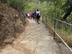 -钻石头山