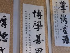 -荒岛实景沉浸密室(江汉路1店)