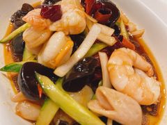 -肆海小川菜酒馆Wine Bistro (青年路店)