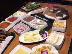 -红牌美蛙鱼头火锅(万辉国际广场店)