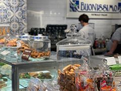面包甜点陈列柜-Buonissimo(佛罗伦萨小镇店)