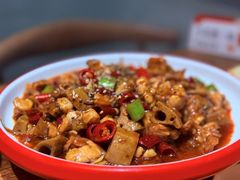 -叶派龙虾•招牌香辣蟹·海鲜(中海国际店)