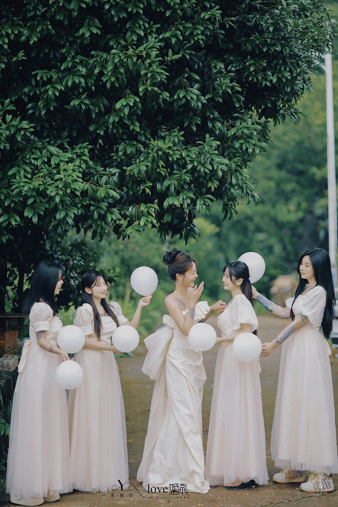 我和我可爱的伴娘姐妹团