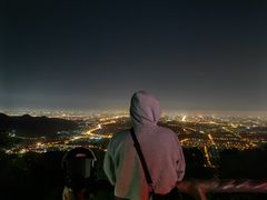 -鬼笑石后山停车场