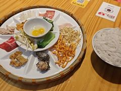 -勺子米线·云南传统小吃市集(四方街店)