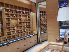 -宝丽眼镜(湖墅店)