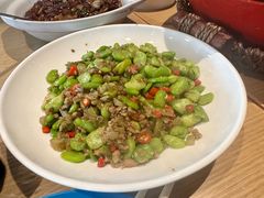 -渝信川菜 · 川味家常菜(财富购物中心店)