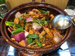 -胡须佬鸡煲四季火锅(海雅缤纷城店)