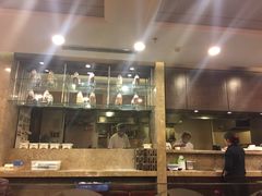 门面-康师傅私房牛肉面(马泉营奥莱店)