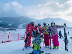 -鳌山滑雪度假区