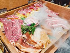 -何发发和牛烧肉·鳗鱼榴莲放题自助(乐峰广场店)