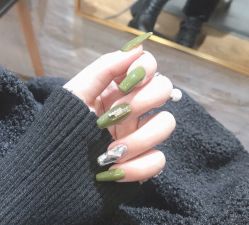 -慕拉美甲美睫皮肤管理