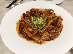 响油鳝丝-蝶园·装修中(BFC外滩金融中心店)