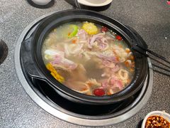 -野迹·石橄榄鸡·烧烤(新洲店)