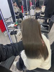 -奈川烫染Salon