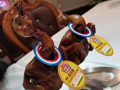 脆皮嫩香乳鸽-威尼斯西餐厅(古镇店)